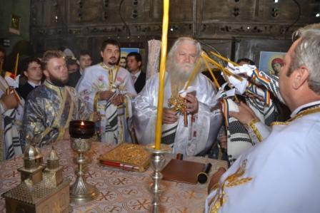 RESFINŢIREA BISERICII